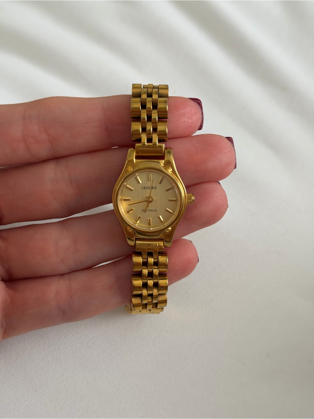 Cendre Isobel Watch in 18k Gold